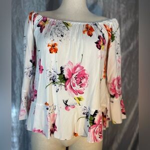 Catherine Malandrino 100% rayon floral off-shoulder blouse with bell sleeves